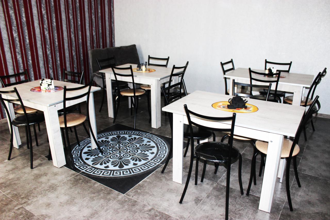 Golden Way Hotel Tbilisi Exterior foto