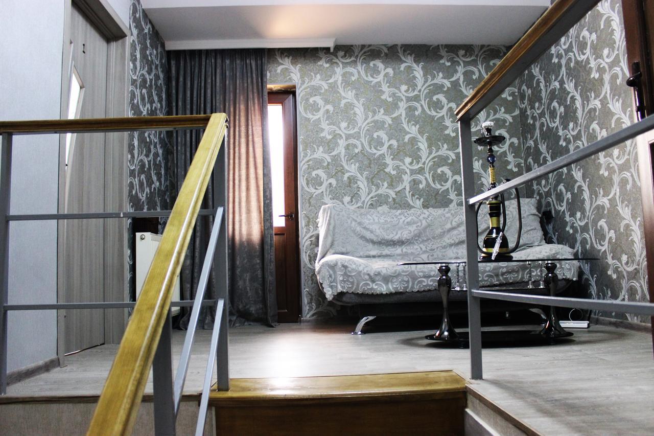 Golden Way Hotel Tbilisi Exterior foto